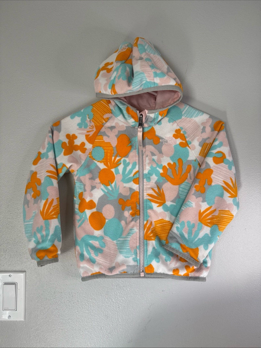 The North Face Girls Reversible Jacket Size 4T